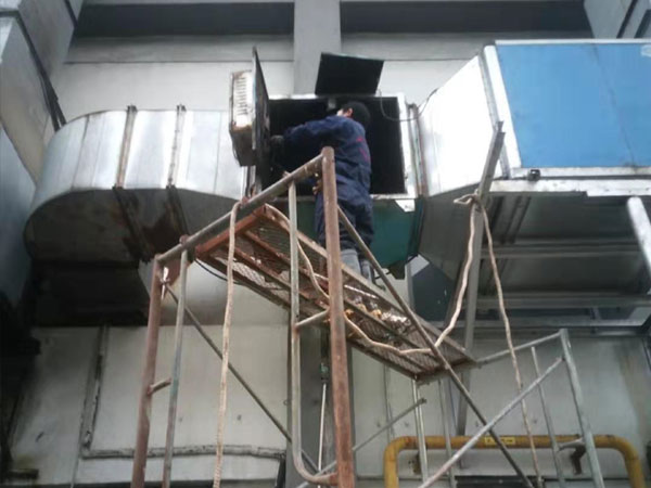 排氣歧管自動清洗機